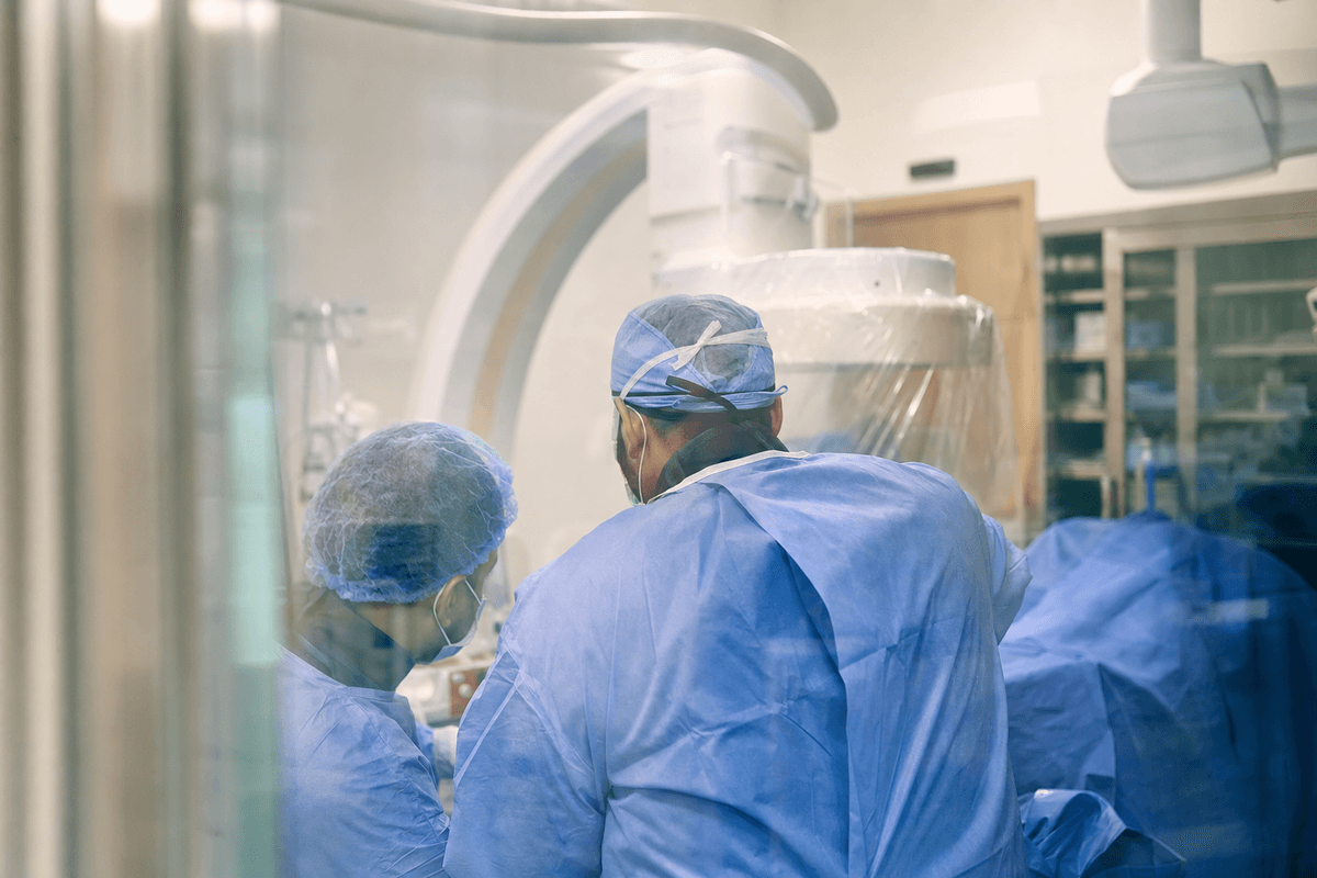 Dubai's Orthopedic Surgeons: Why AED 30,000 Isn't All You Pay